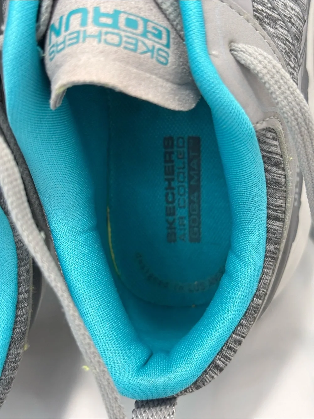 Skechers Womens Size 7 '92 Ultra Go Grey/Teal Shoes Athletic Running Lace 128136